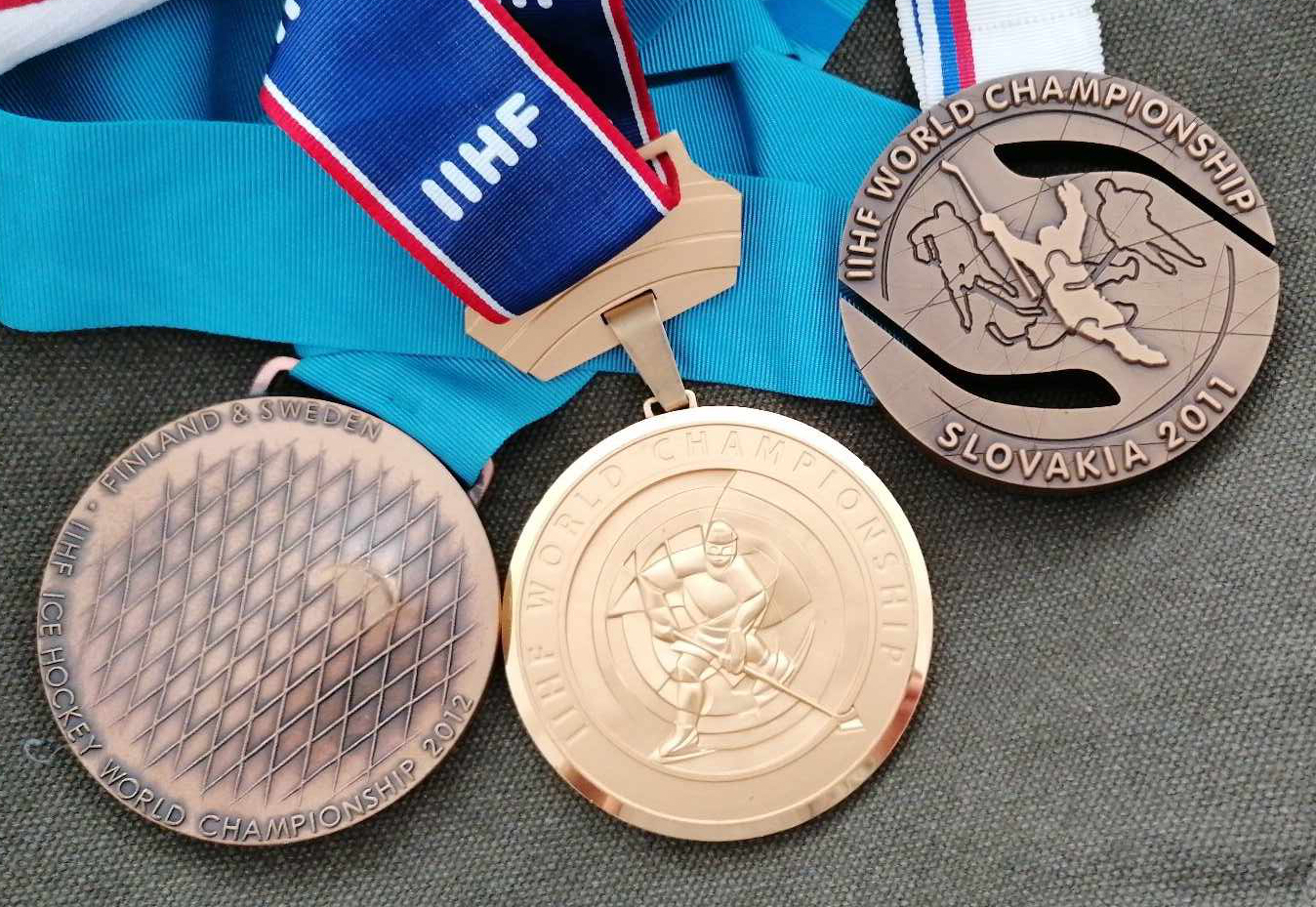 Originální medaile z MS 2010, 2011 a 2012 photo